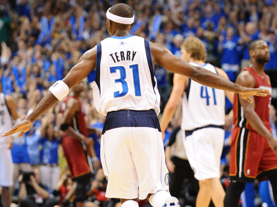 照案例分析 照案例分析