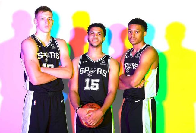 稳定优先 稳定优先